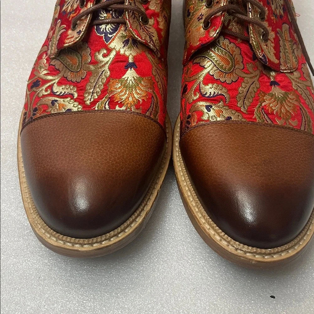 Taft The Jack in Red Paisley - Picture 4 of 15